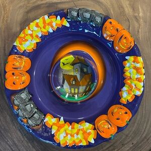 Vintage Halloween Chip Platter / Plastic Serving Tray Candy Corn Pumpkin Design